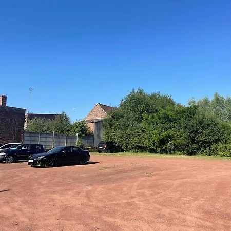 Maison Spacieuse Jacuzzi Wifi Netflix Quiévrechain