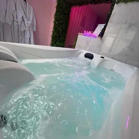Maison Spacieuse Jacuzzi Wifi Netflix *